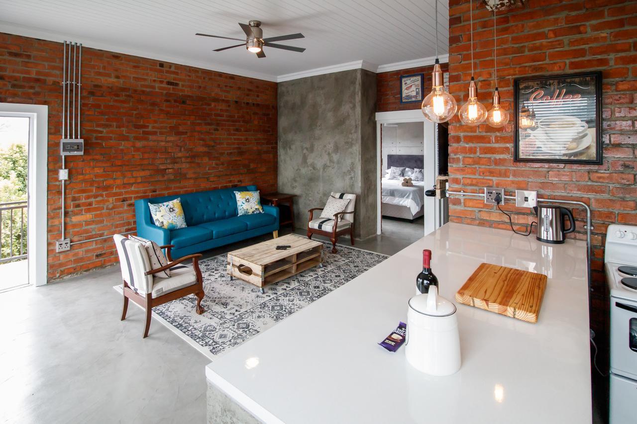 Rustic Retreat Apartment In Durbanville Ngoại thất bức ảnh